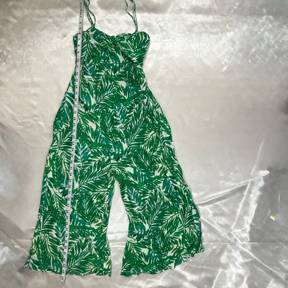 Lush Green Palm Leaf Jumpsuit Women’s M Tie Front Cutout Wide Leg Pockets - Picture 8 of 14